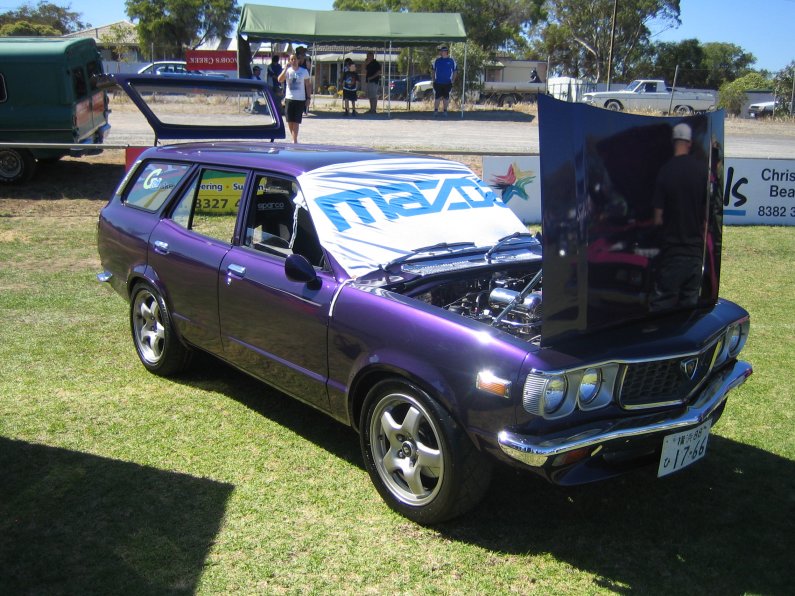 Mazda 808 wagon with Capella front, RX7 brakes, Skyline wheels and monster motor - 01.JPG